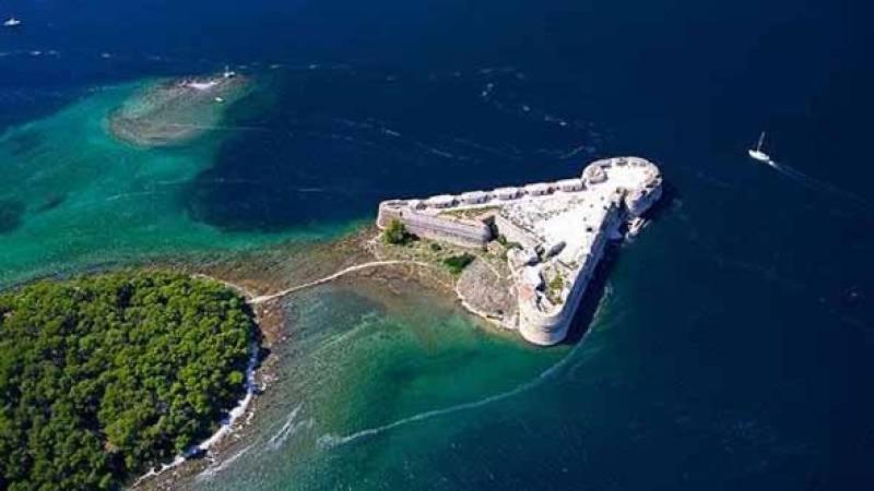Anđela Home - Krka waterfalls Lozovac Exteriör bild